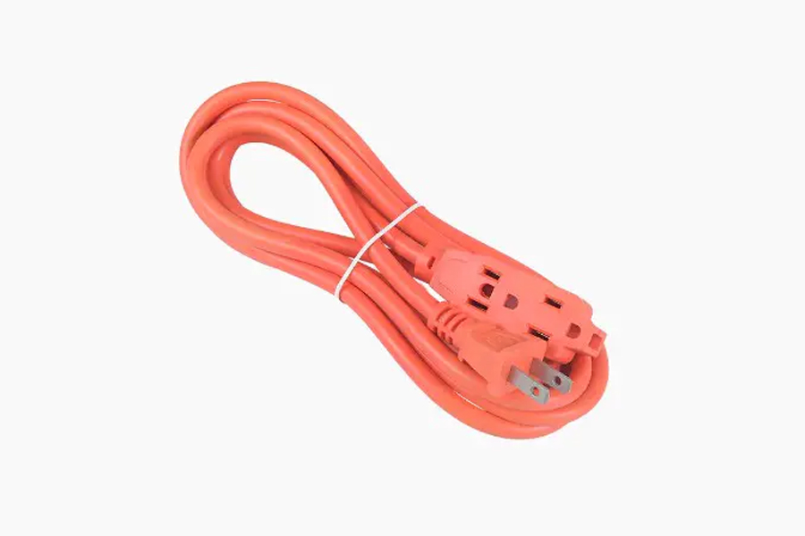 What are the characteristics of American indoor/outoor Extension Cord?